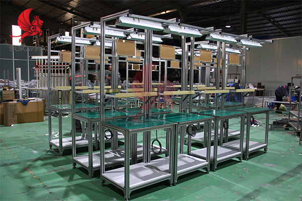 Bàn thao tác nhôm định hình 